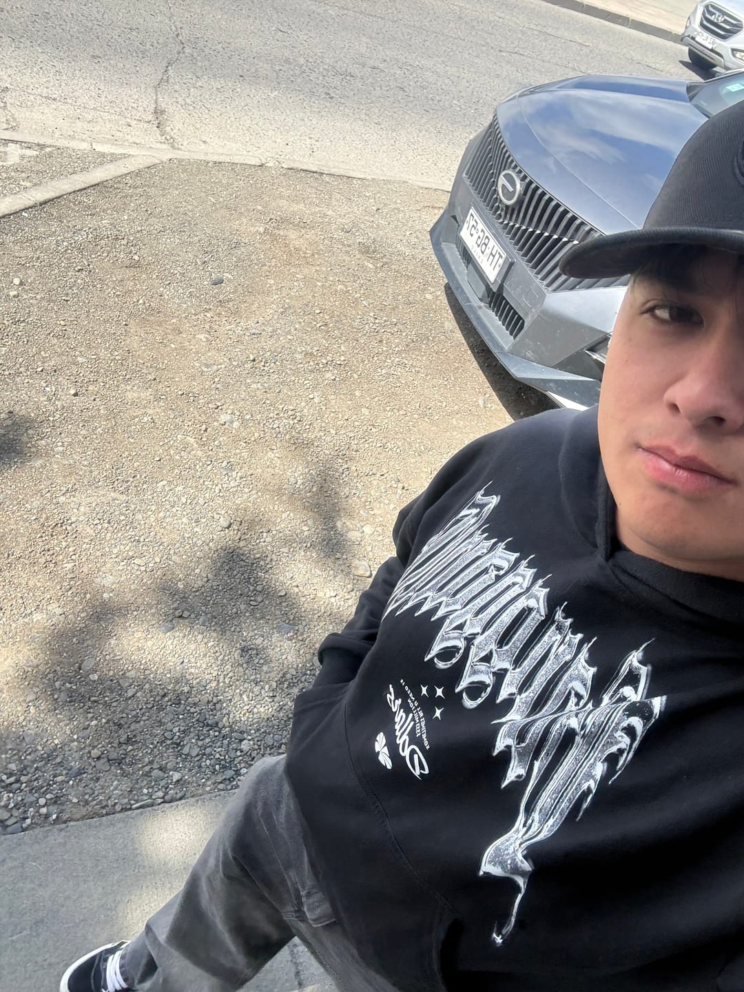 Customer photo review of Poleron 333 Dollars Black