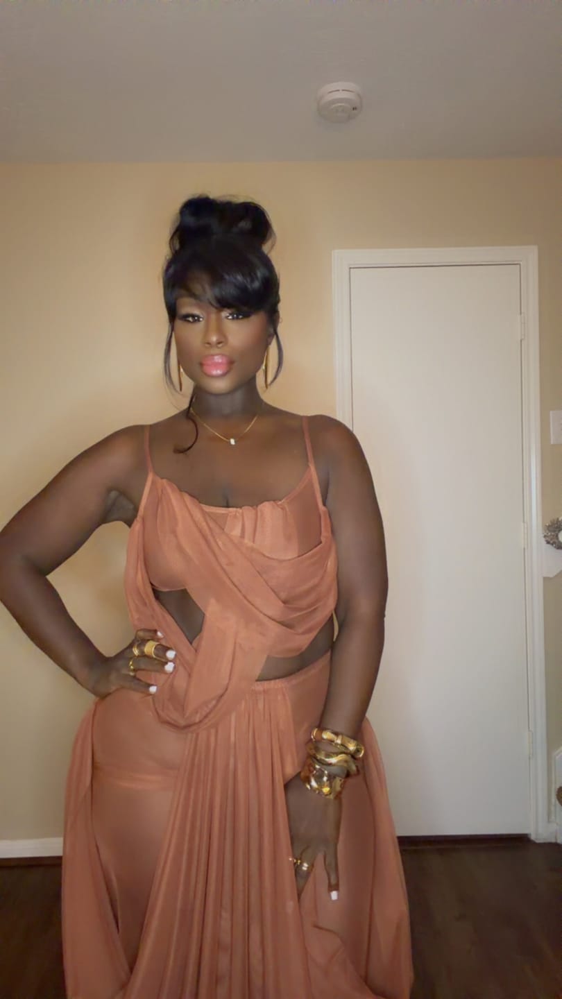 Customer photo review of Vespera Mesh Tank Maxi Dress