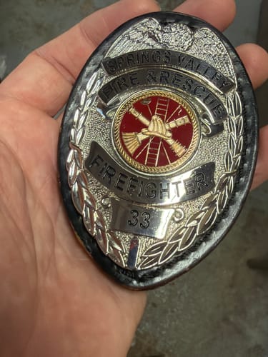 Customer photo review of Customizable Badge BA01