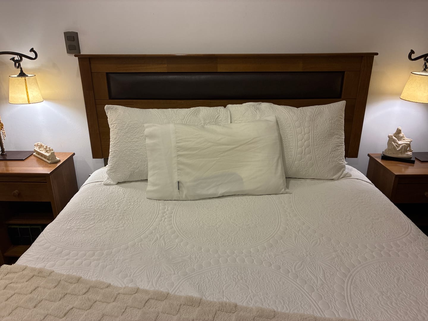 Customer photo review of Sábanas Lujo 1800 Hilos - King - Soft Touch