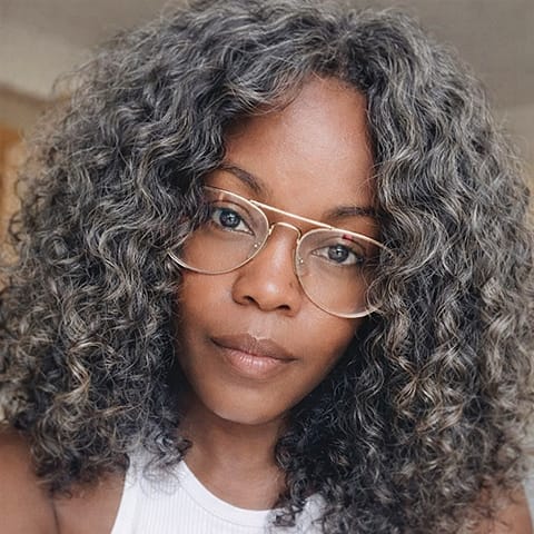 Customer photo review of Luvwin 5x5 Lace Salt and Pepper Loose Water Wave Human Hair Gray Wig For Seniors