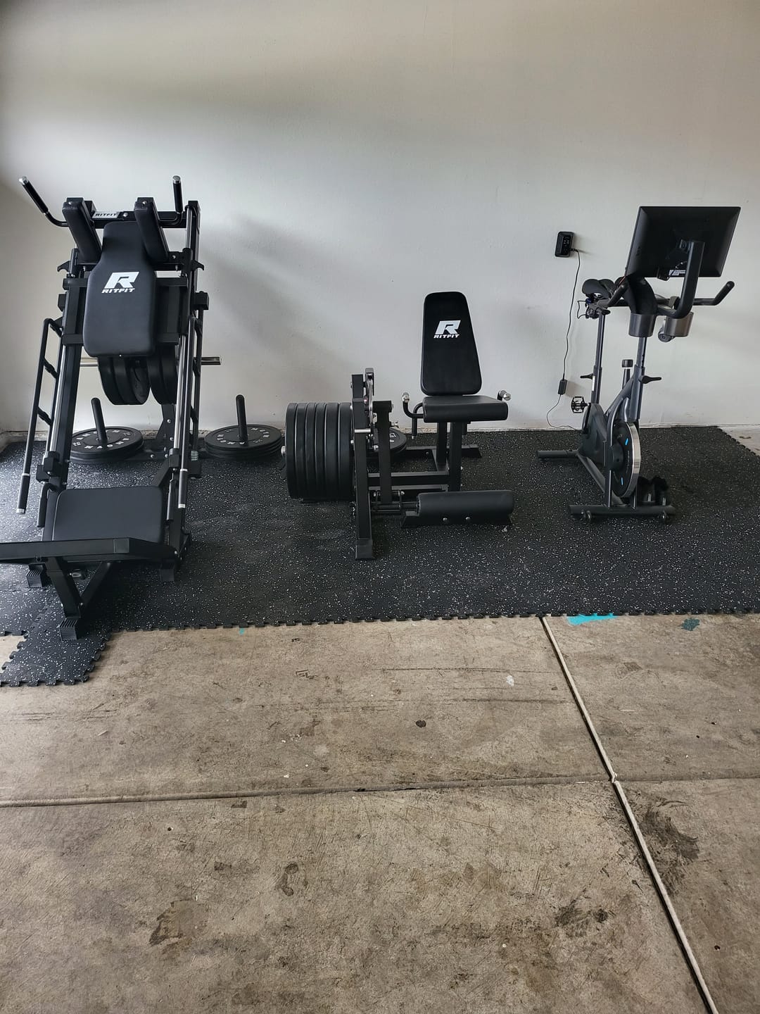Customer photo review of RitFit The Ultimate Leg Day Duo