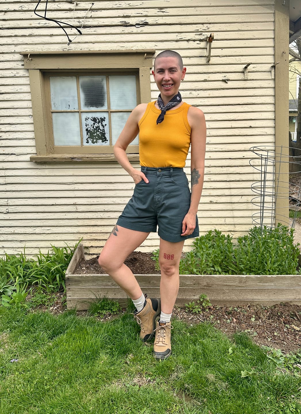 Customer photo review of Utility Shorts Green