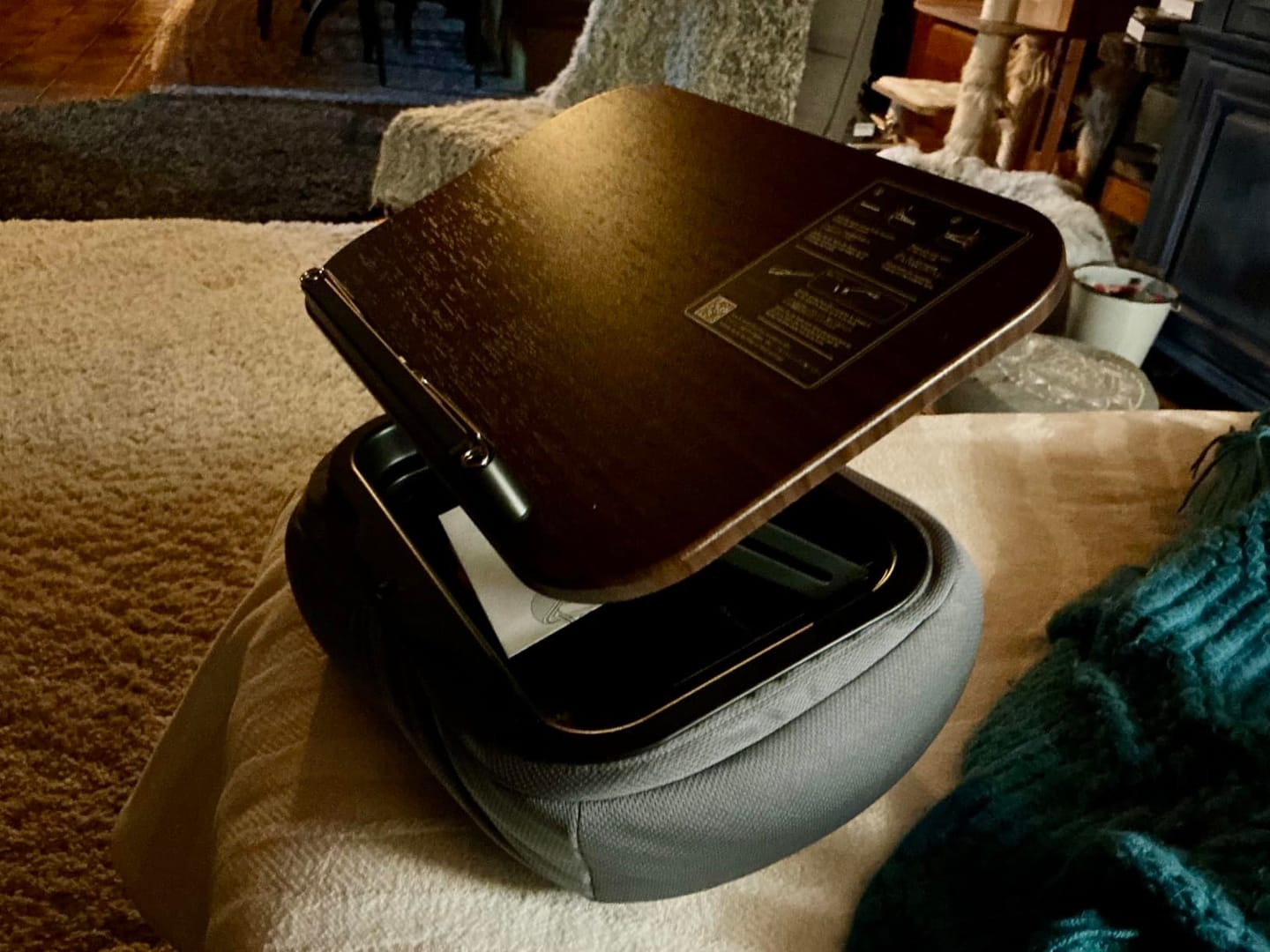 Customer photo review of Adjustable Pillow Stand with Storage