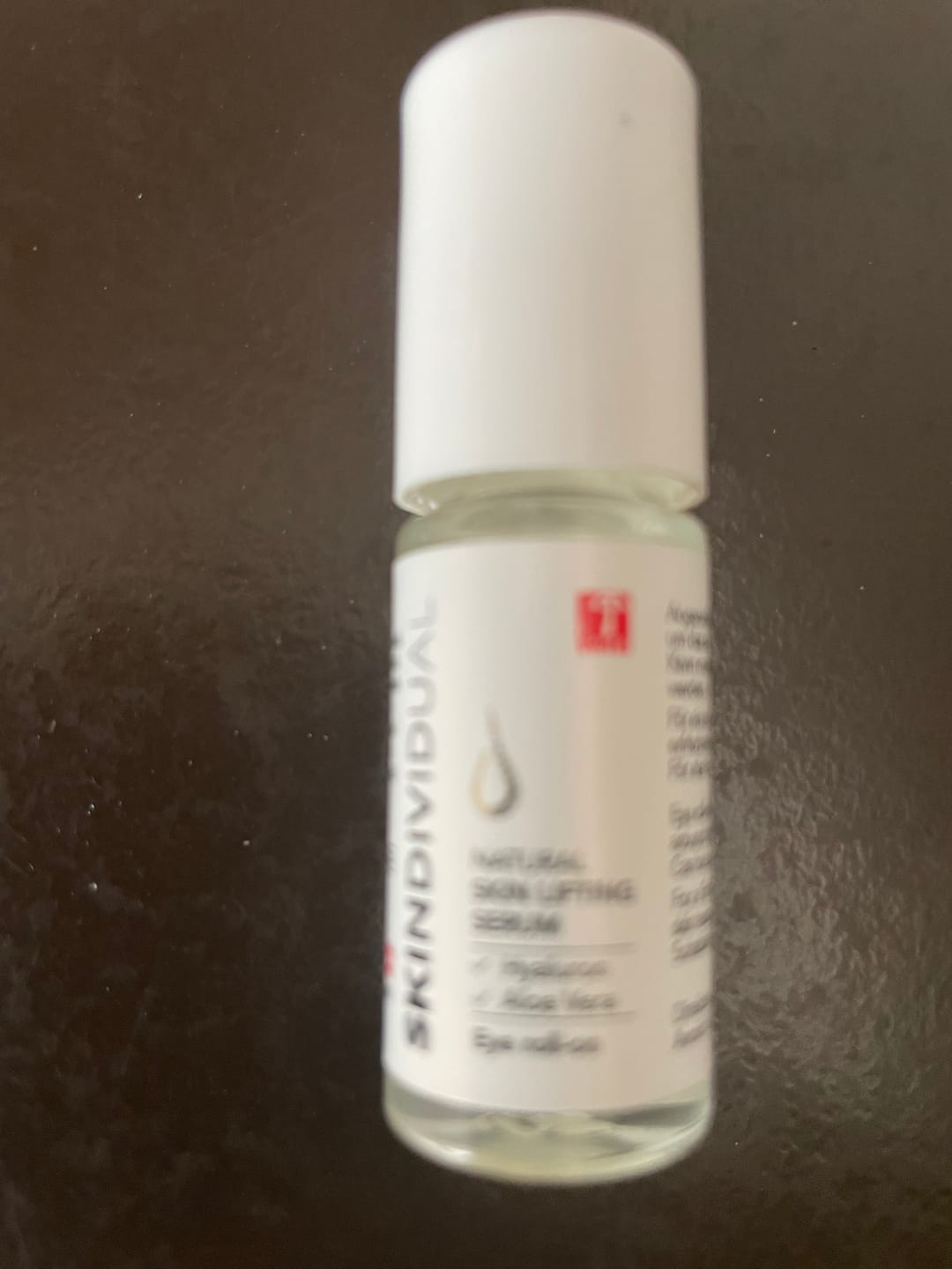 Customer photo review of Hyaluron Augengel Roll On