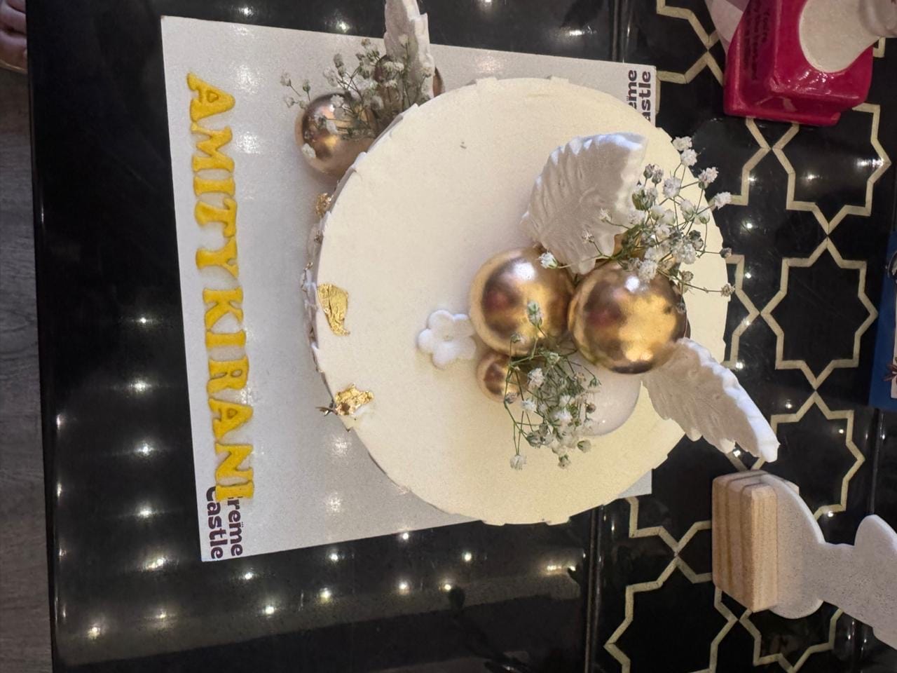 Customer photo review of Customized Flower Cake