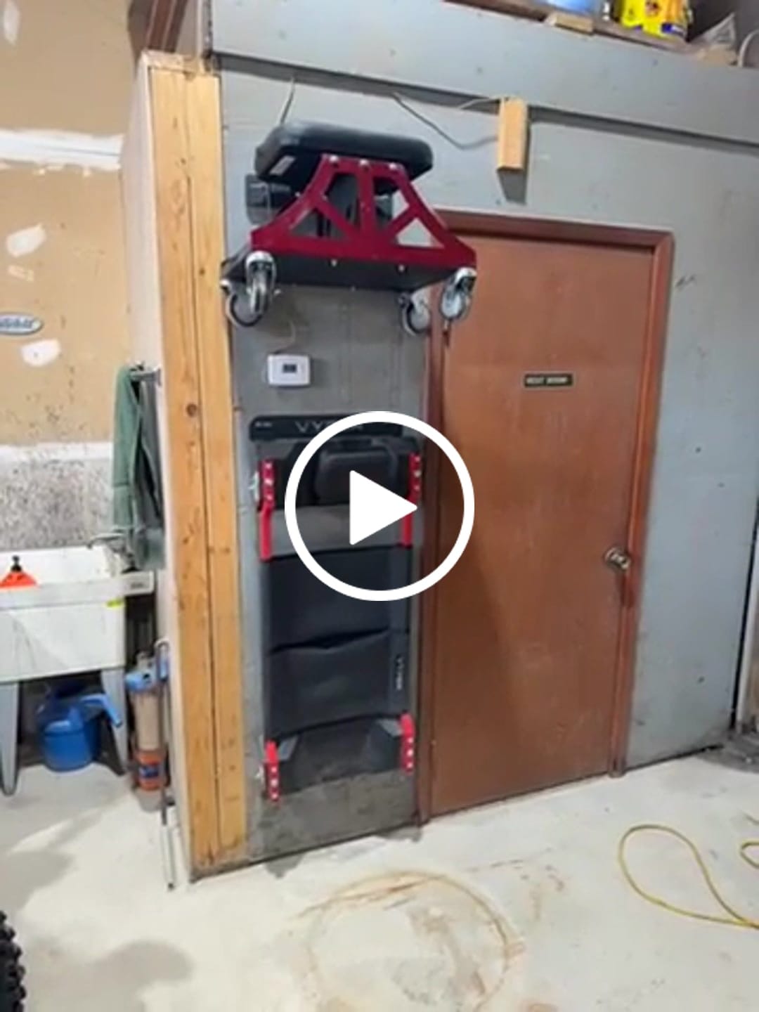 Customer video review of WALL/CART MOUNT: LOW-PRO