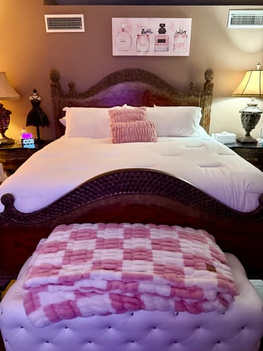 Customer photo review of MarshMellow Comforter