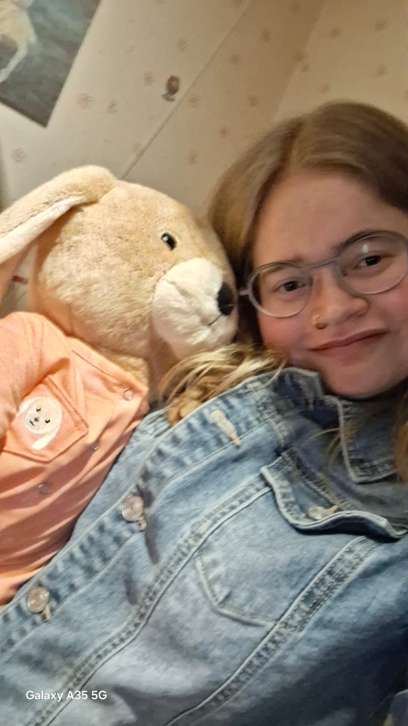Customer photo review of Konijn Kleding ‘Amber’ Lotgenootje