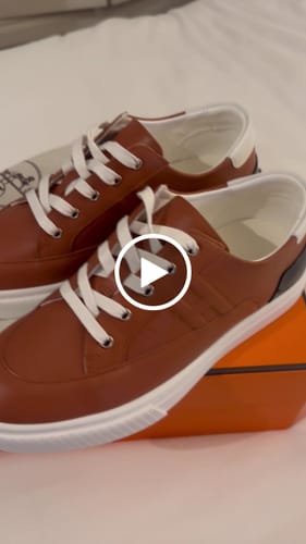 Customer video review of HM 25ss Sneakers Brown Cowhide 577535