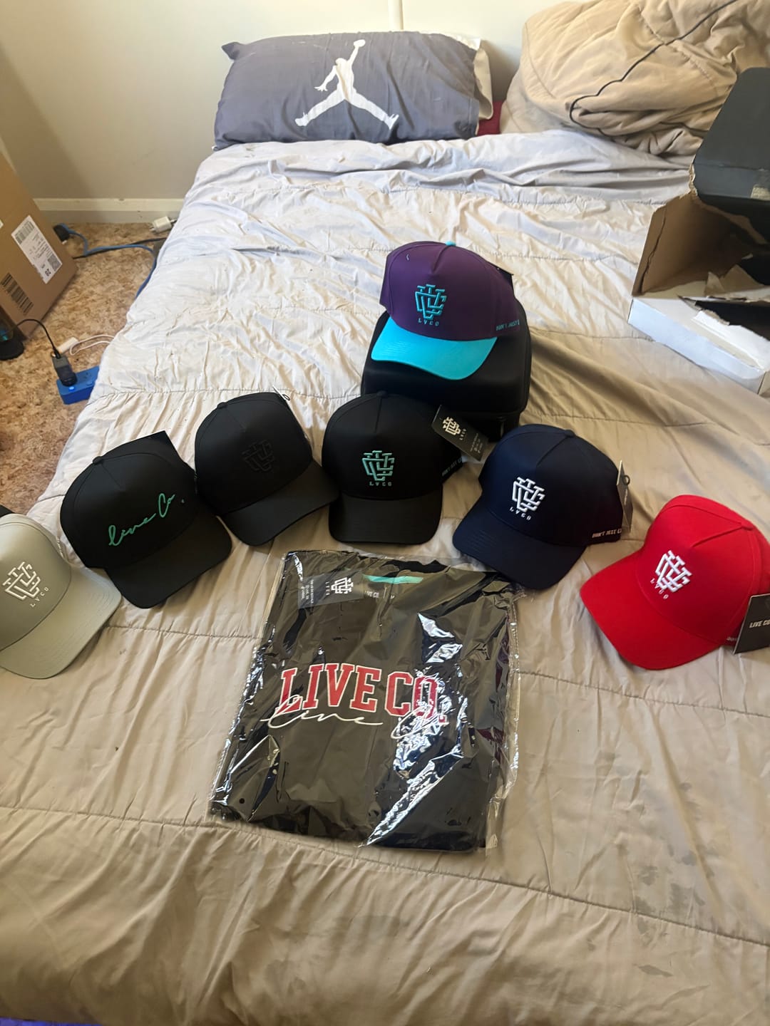 Customer photo review of LVCO Midnight Mint A-Frame Snapback