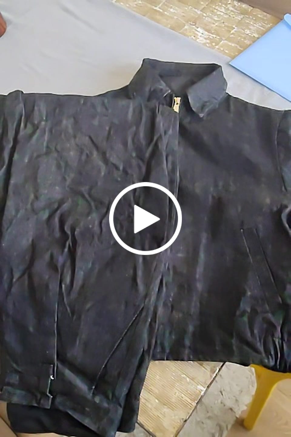 Customer video review of Pleated Balloon Pants Raw Denim Black
