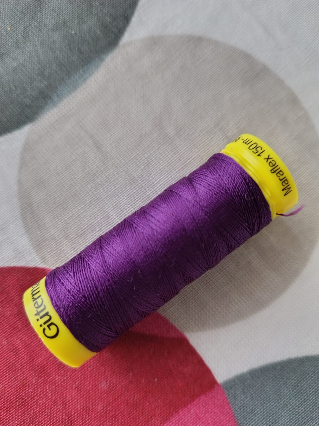 Customer photo review of Gutermann Maraflex Elastic Stretch Thread 150m
