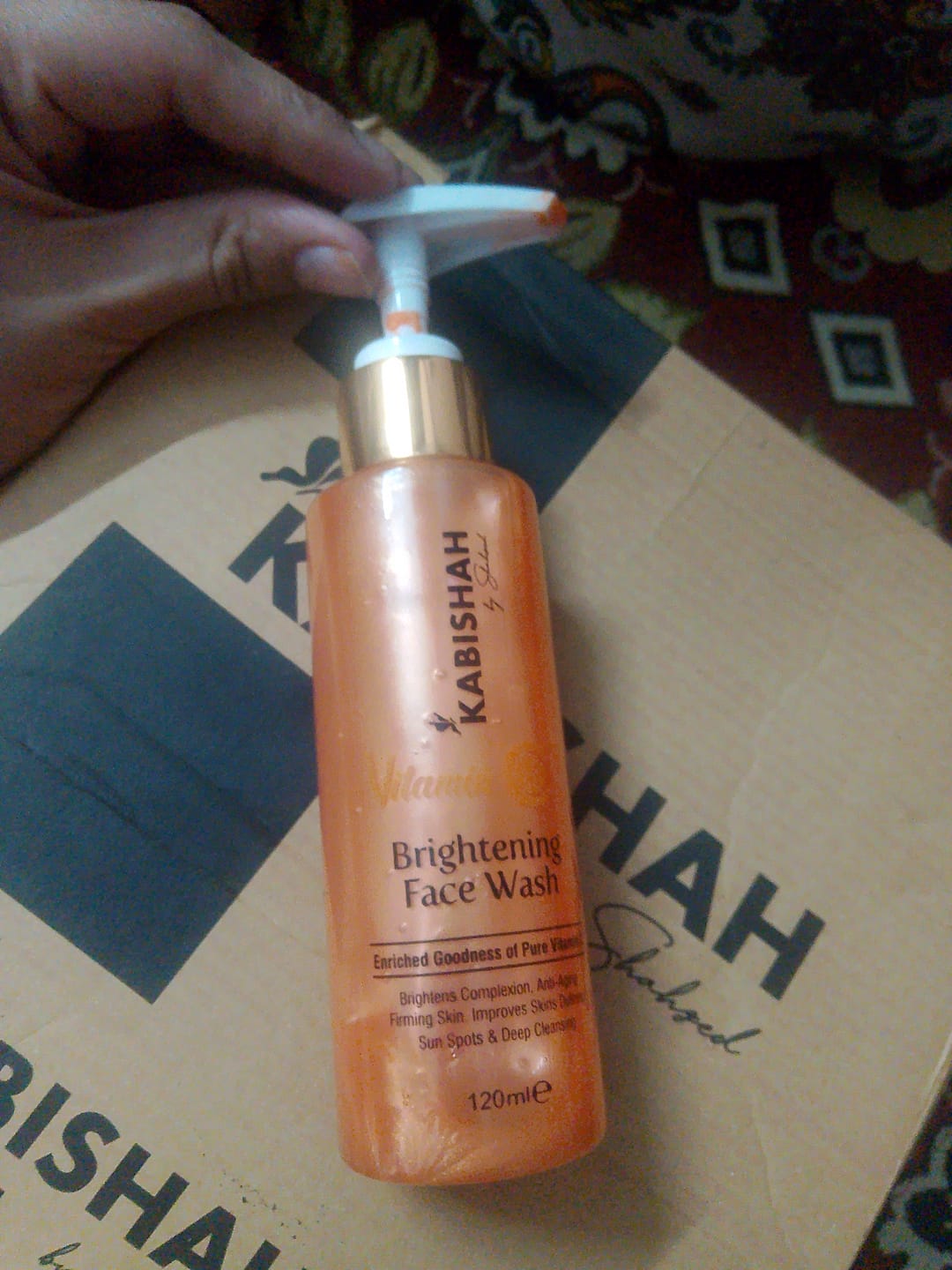 Customer photo review of Vitamin C Brightening Face Wash