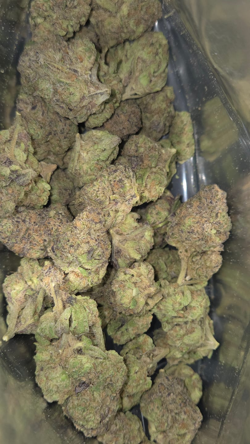 Customer photo review of Forbidden Fruit Exotic THCA