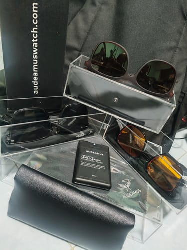 Customer photo review of Noah Rectangular Framed Sunglasses