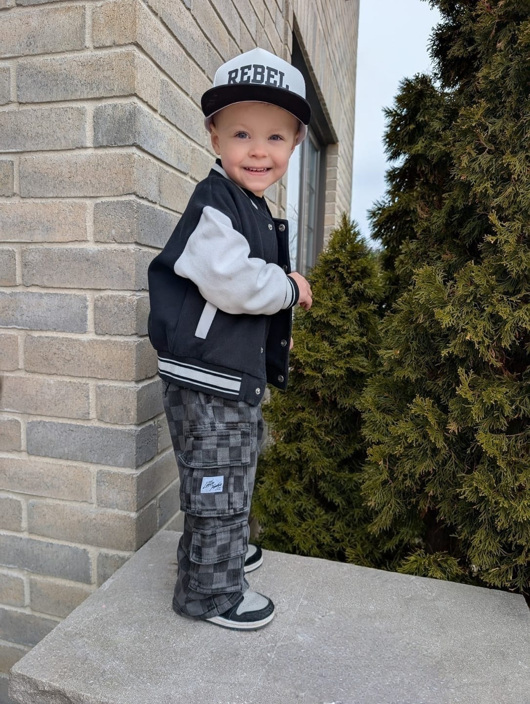 Customer photo review of Hydro Snapback in ‘REBEL’