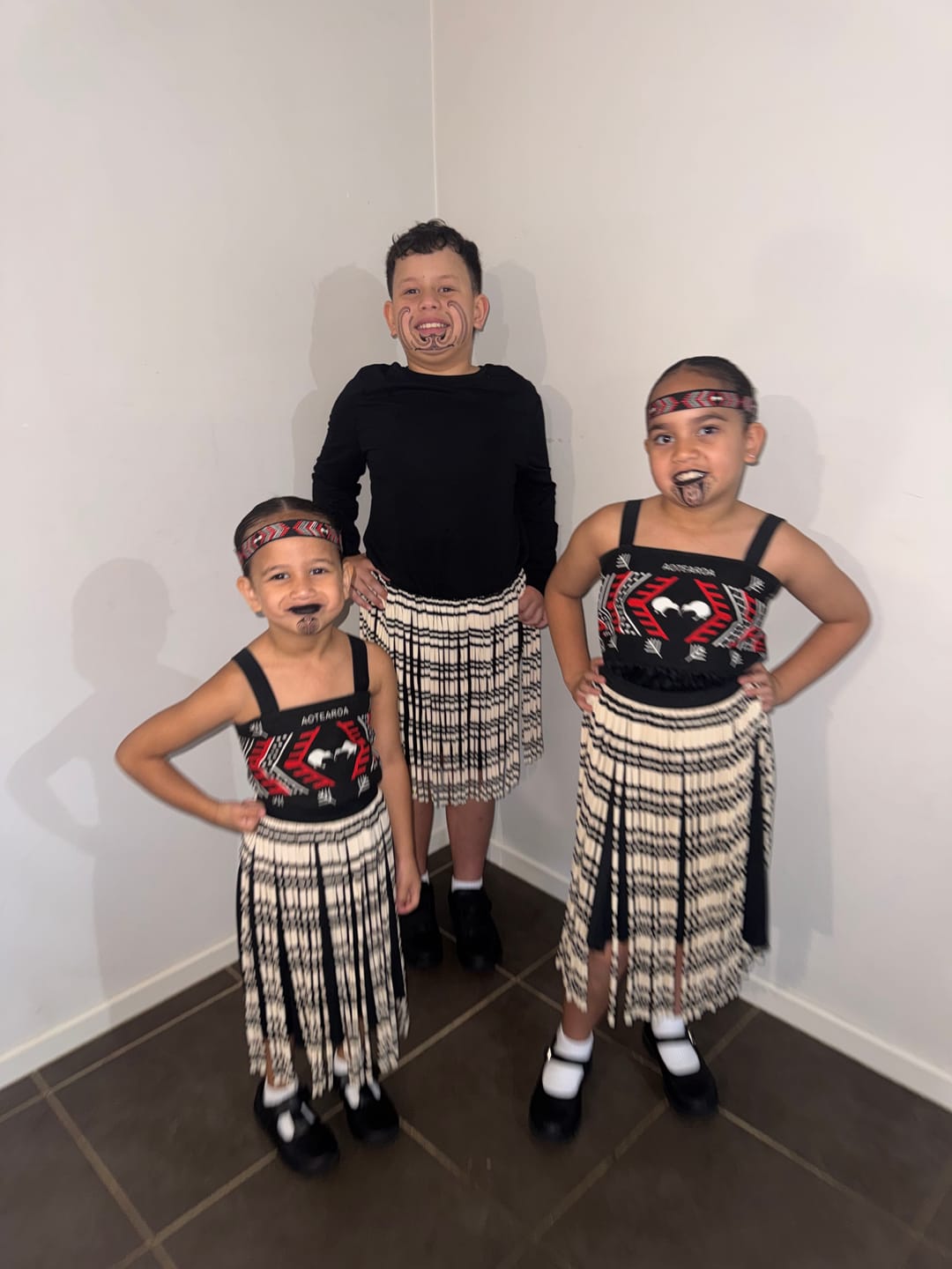 Customer photo review of Kapa Haka Maori Girls Costume