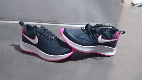 Customer photo review of Tenis 012 Negro Fiusha