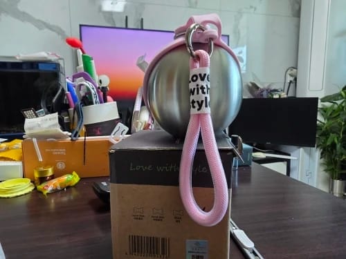 Customer photo review of בקבוק מים נייד לכלבים