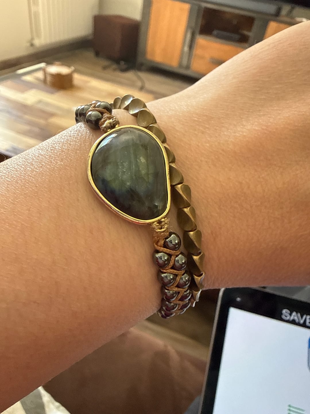 Customer photo review of Bracelet Tibétain en Perles de Cuivre