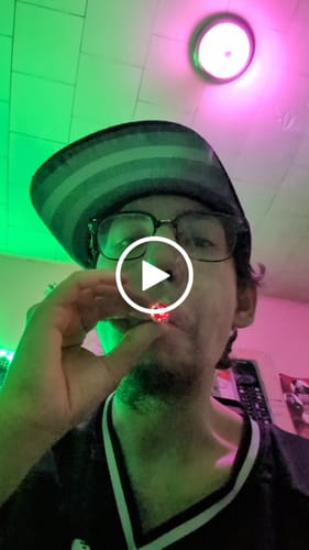 Customer video review of THCP BIRTHDAY CAKE DONUTS