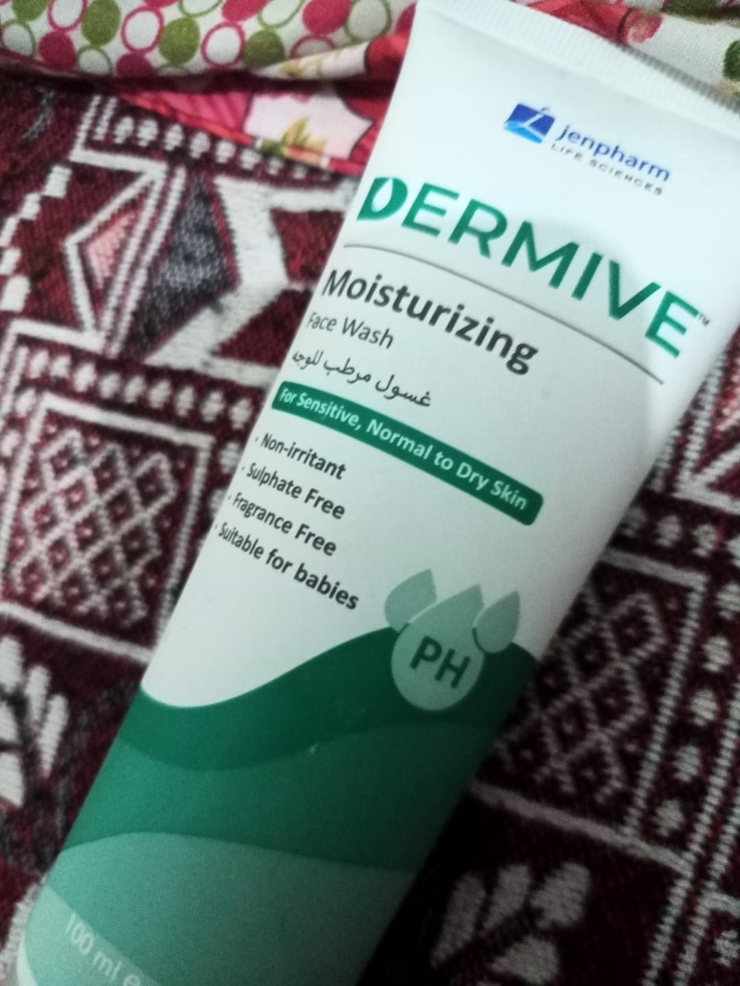 Customer photo review of Dermive Moisturizing Wash