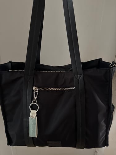 Customer photo review of Bolso Nylon Llavero Icónicas