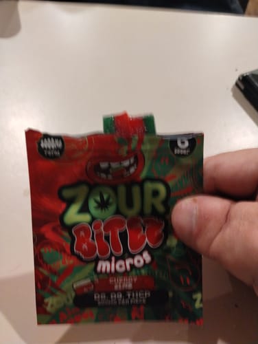 Customer photo review of ZOUR STASH CHERRY LIME BITEZ (3000mg / 6ct)