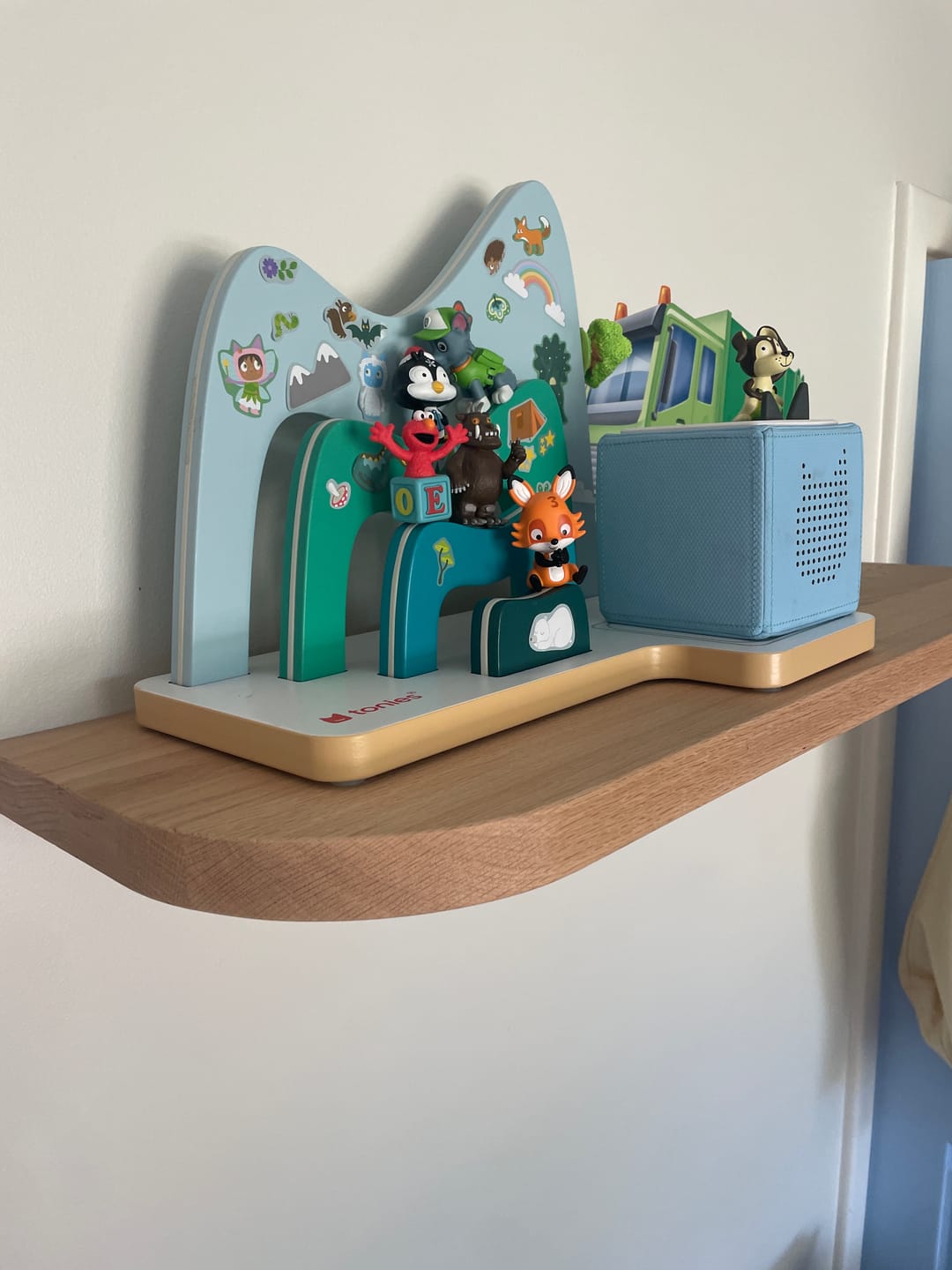 Customer photo review of Curved Floating Shelf