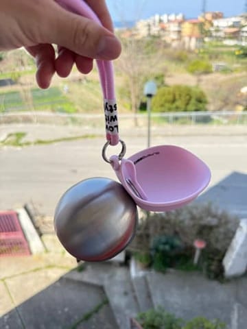Customer photo review of בקבוק מים נייד לכלבים