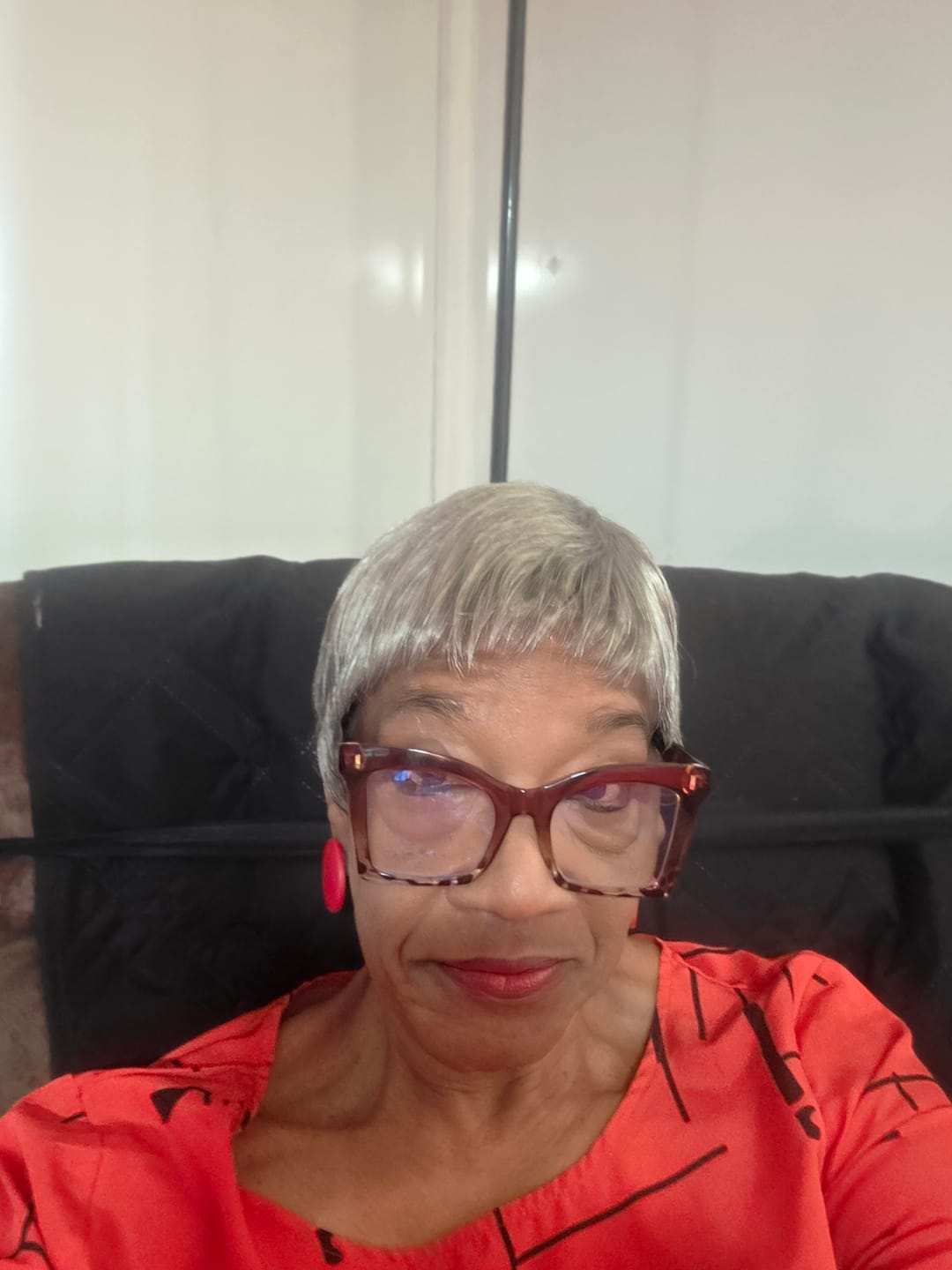 Customer photo review of Foxy Silver Full Wig - MARY