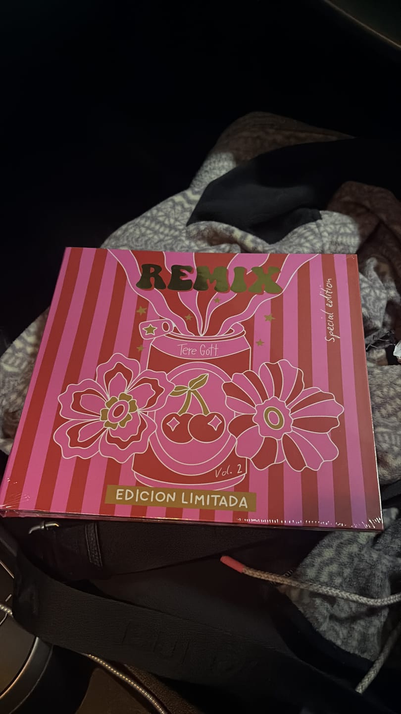 Customer photo review of LIBRO REMIX Vol. 2 Special Edition