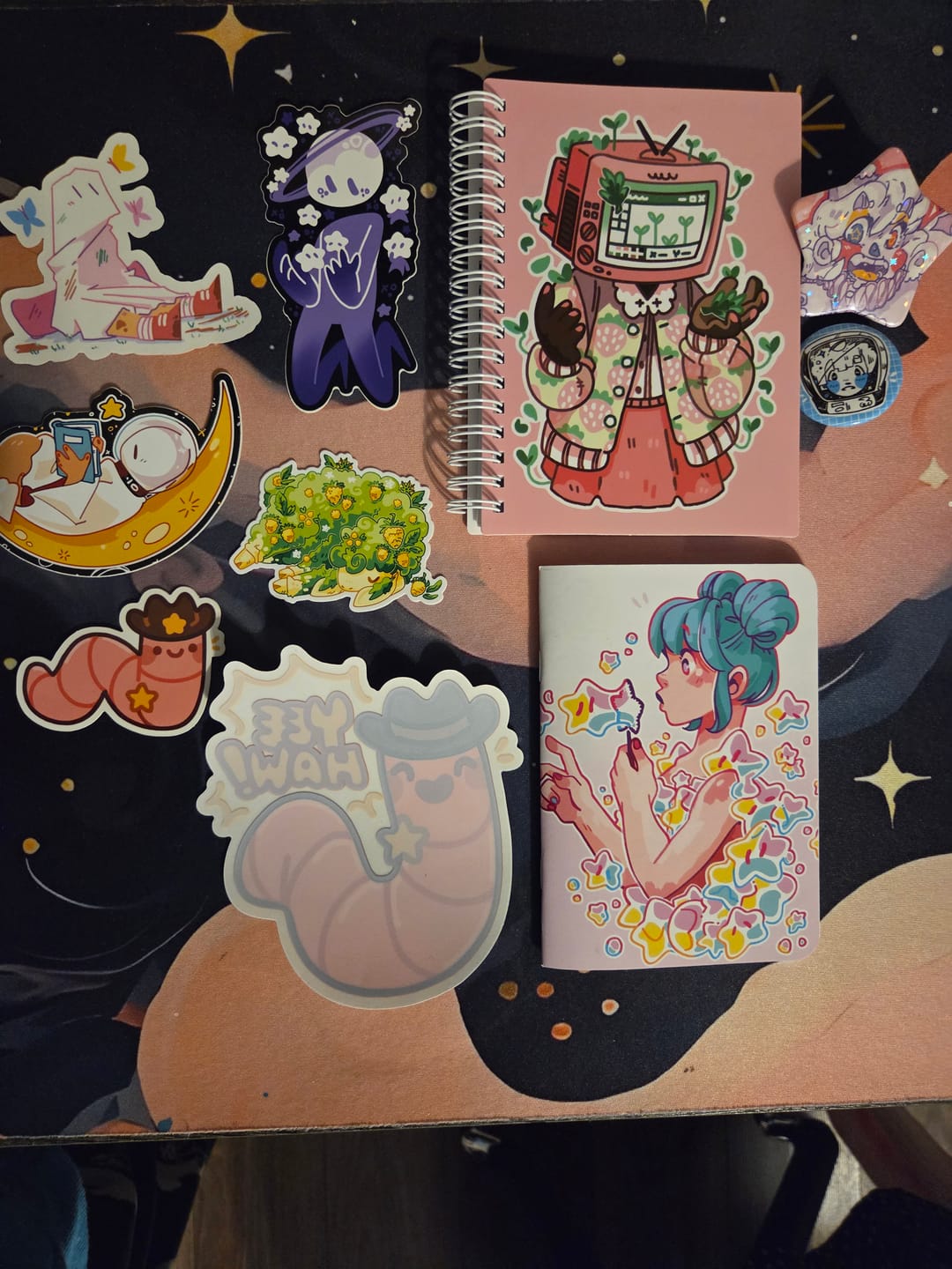 Customer photo review of Cute Mystery Gift Box