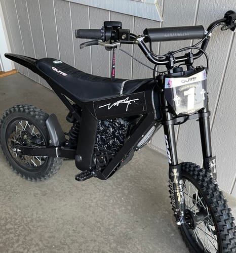 Customer photo review of Tuttio Soleil 01 Guts Seat Cover