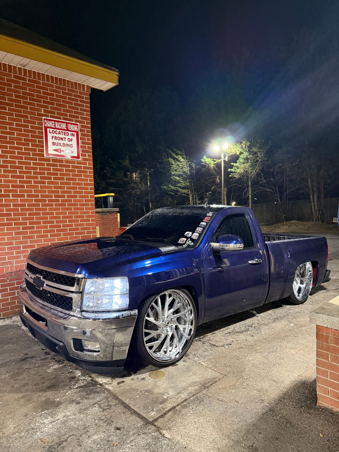 Customer photo review of Glossy Metallic Tanzanite Blue Vinyl Wrap