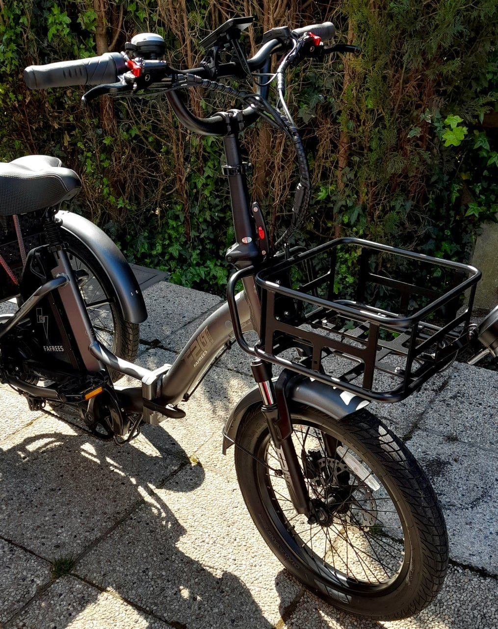 Customer photo review of Front Rack Basket