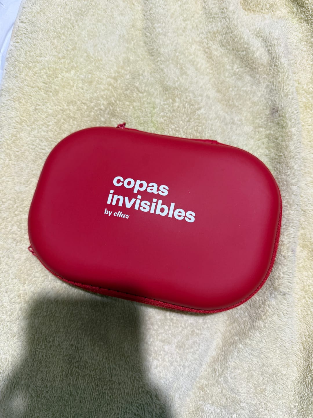 Customer photo review of Copas Invisibles
