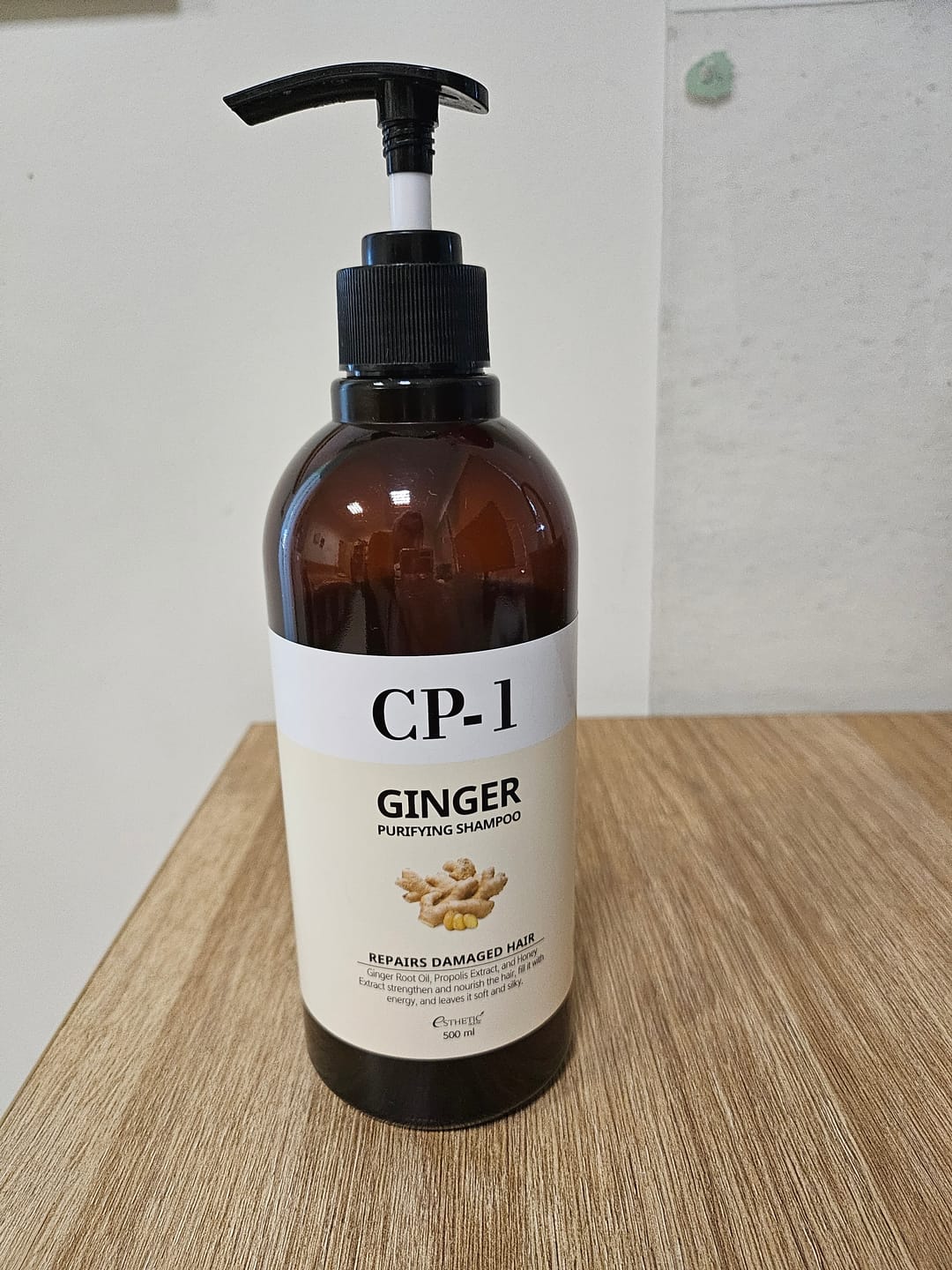 Customer photo review of Atjaunojošs šampūns matiem ar ingvera sakni CP-1 Ginger Purifying Shampoo