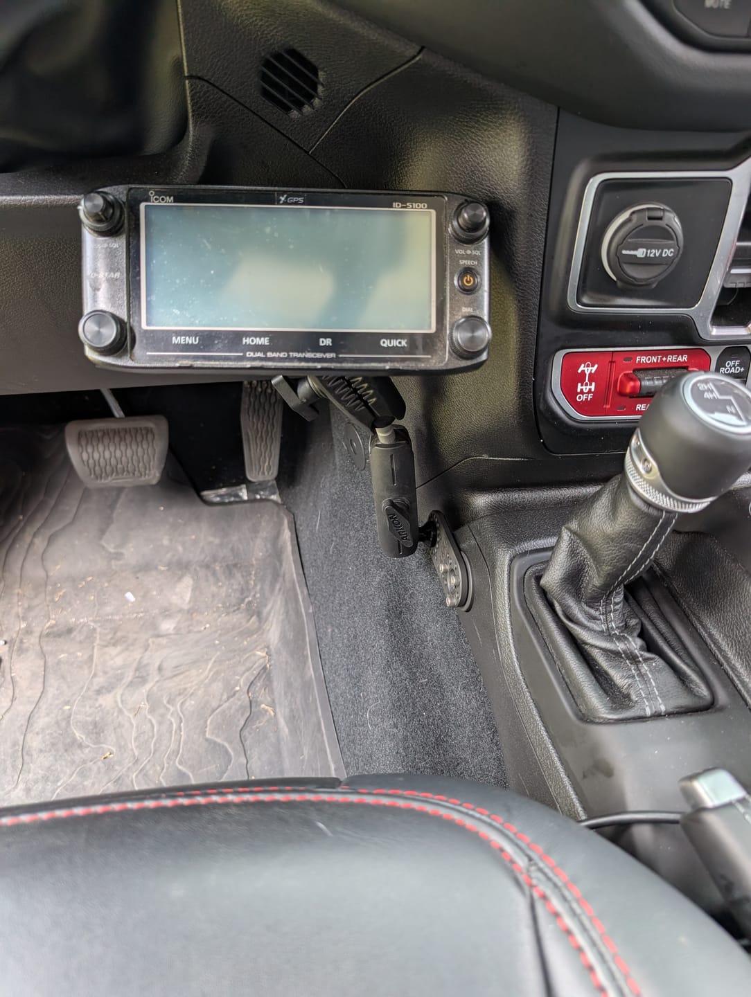 Customer photo review of UNIVERSAL ACCESSORY MOUNT FOR 2018+ JEEP WRANGLER JL &  GLADIATOR - CMM OFFROAD