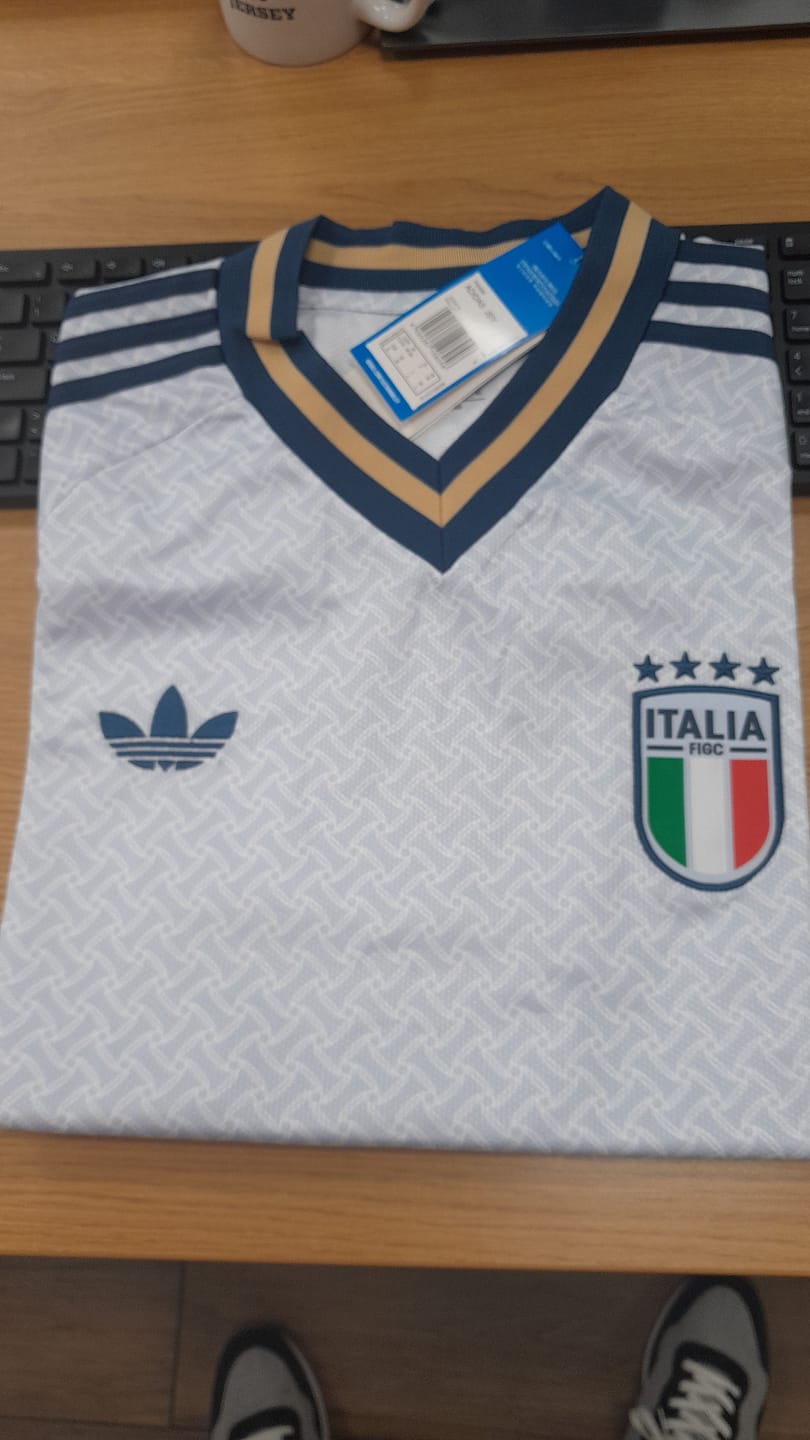 Customer photo review of Camisola Seleção Irlanda do Norte II 26/27