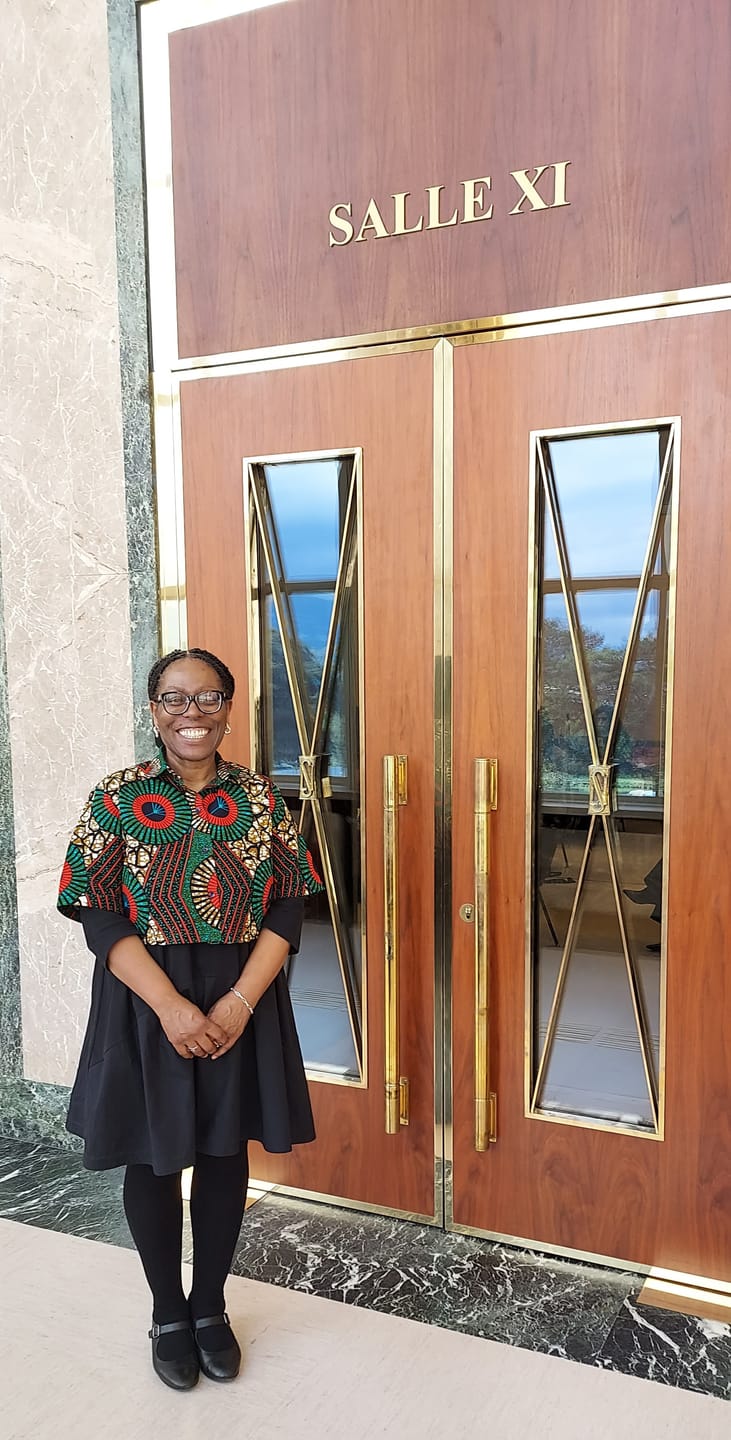 Customer photo review of ENAI Ankara Crop Shirt - Women