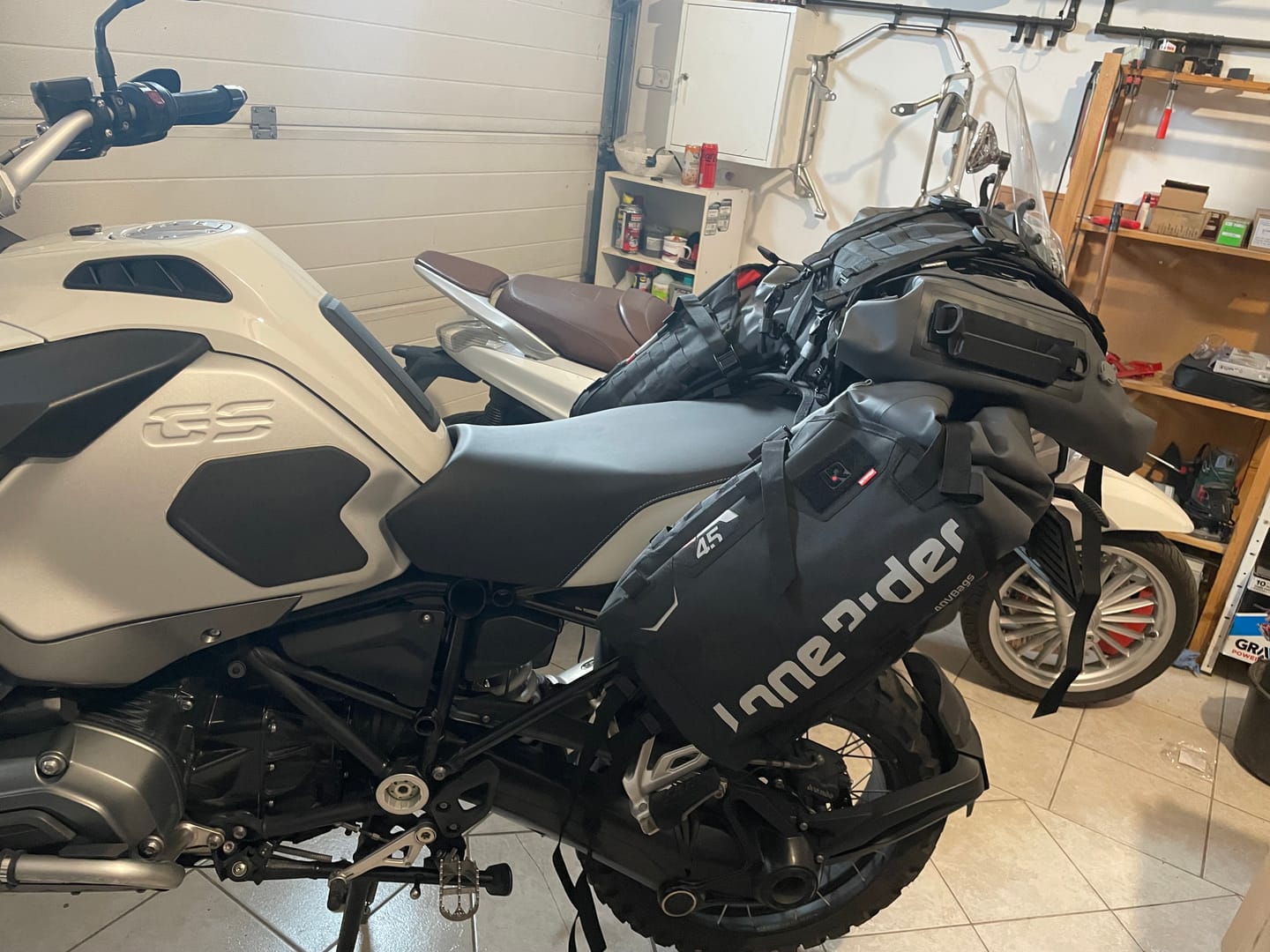 Customer photo review of ADVBags 45 – Rackless Saddle Bags