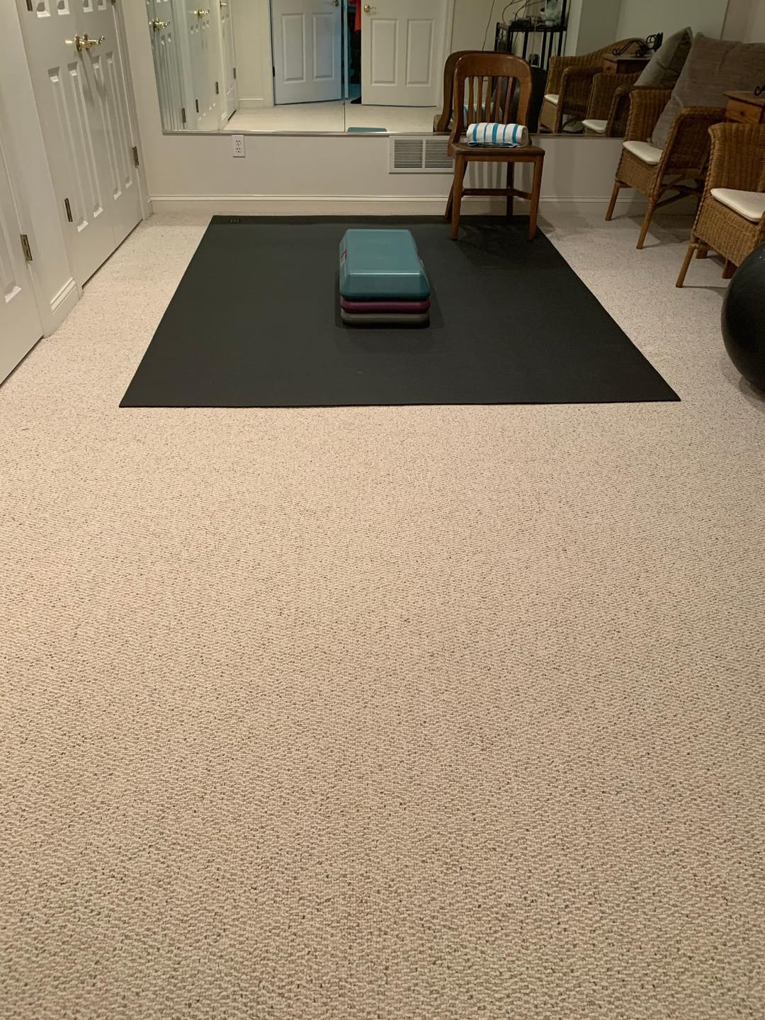 Customer photo review of GXMMAT Large Exercise Mat 6'x8'
