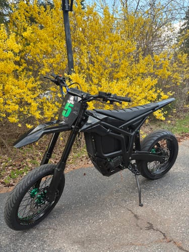 Customer photo review of Custom Seat Cover: Talaria Komodo