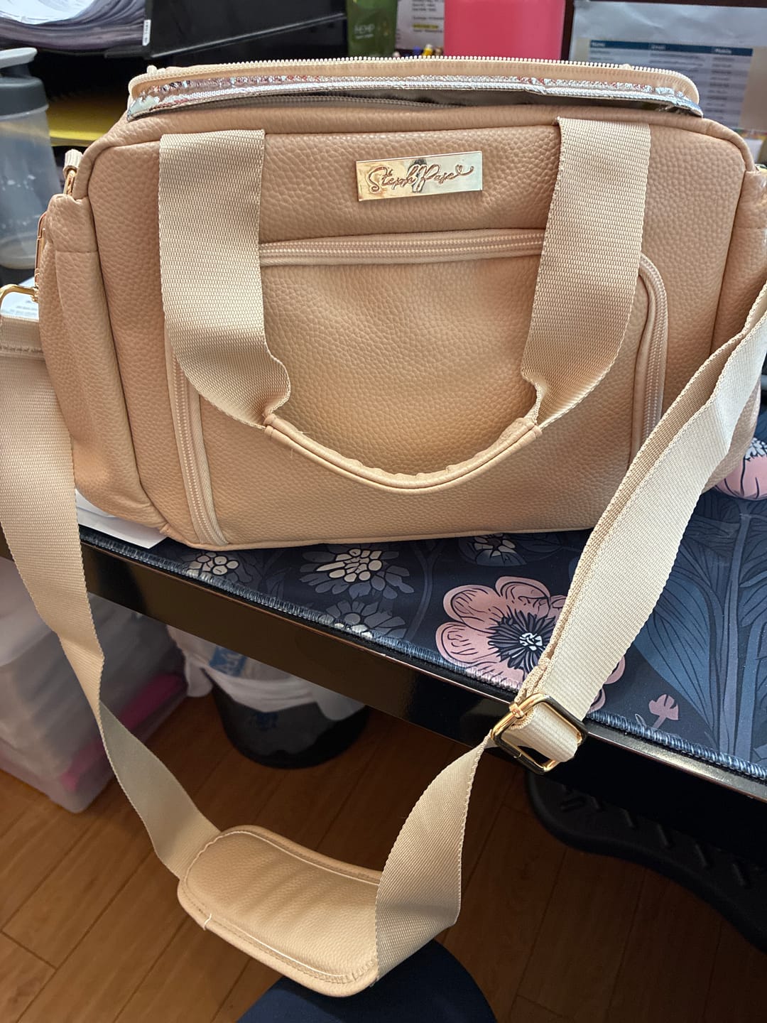 Customer photo review of Luxe Insulated Lunch Bag - Beige