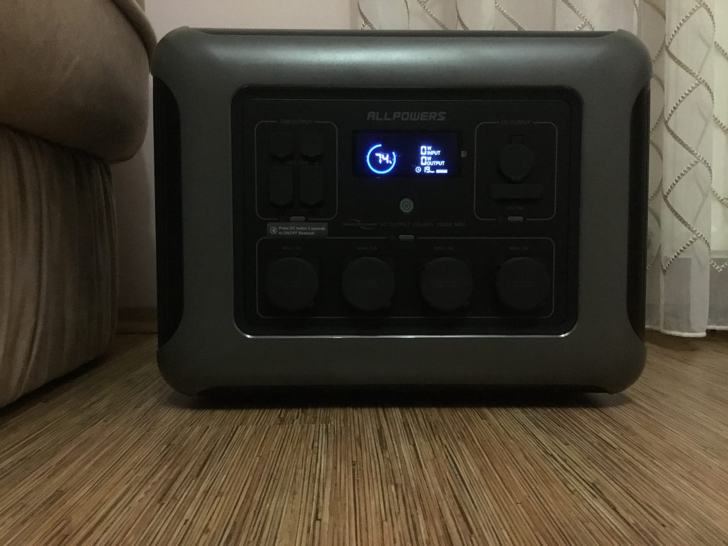 Customer photo review of ALLPOWERS R2500 Portable Power Station 2500W 2016Wh LiFeP04 Battery