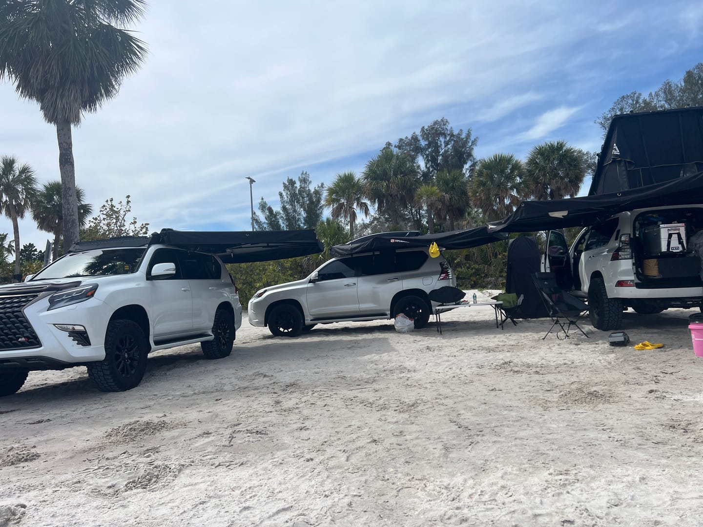 Customer photo review of OPENROAD  270 Free Standing Awning and Sidewalls with Trunk Sidewall