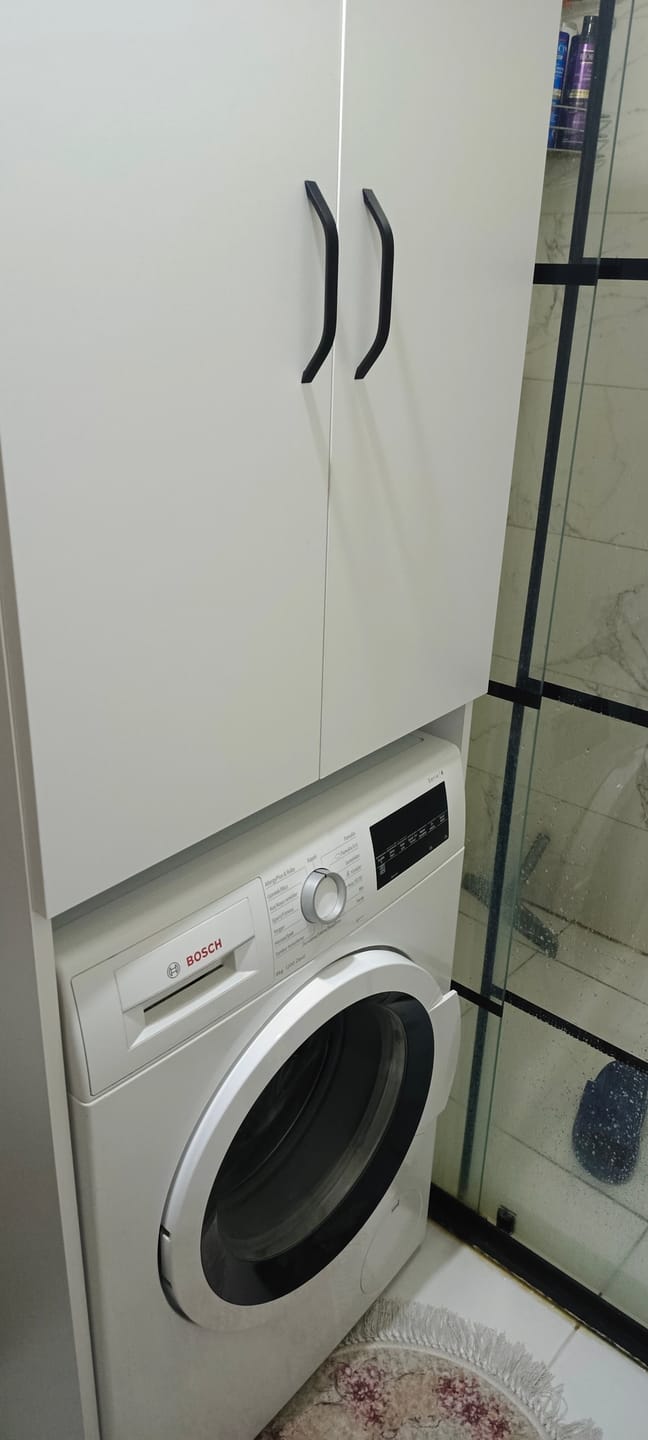 Customer photo review of Rani KD110 Çamaşır Makinesi Dolabı 2 Kapaklı 2 Raflı Banyo Dolabı Beyaz