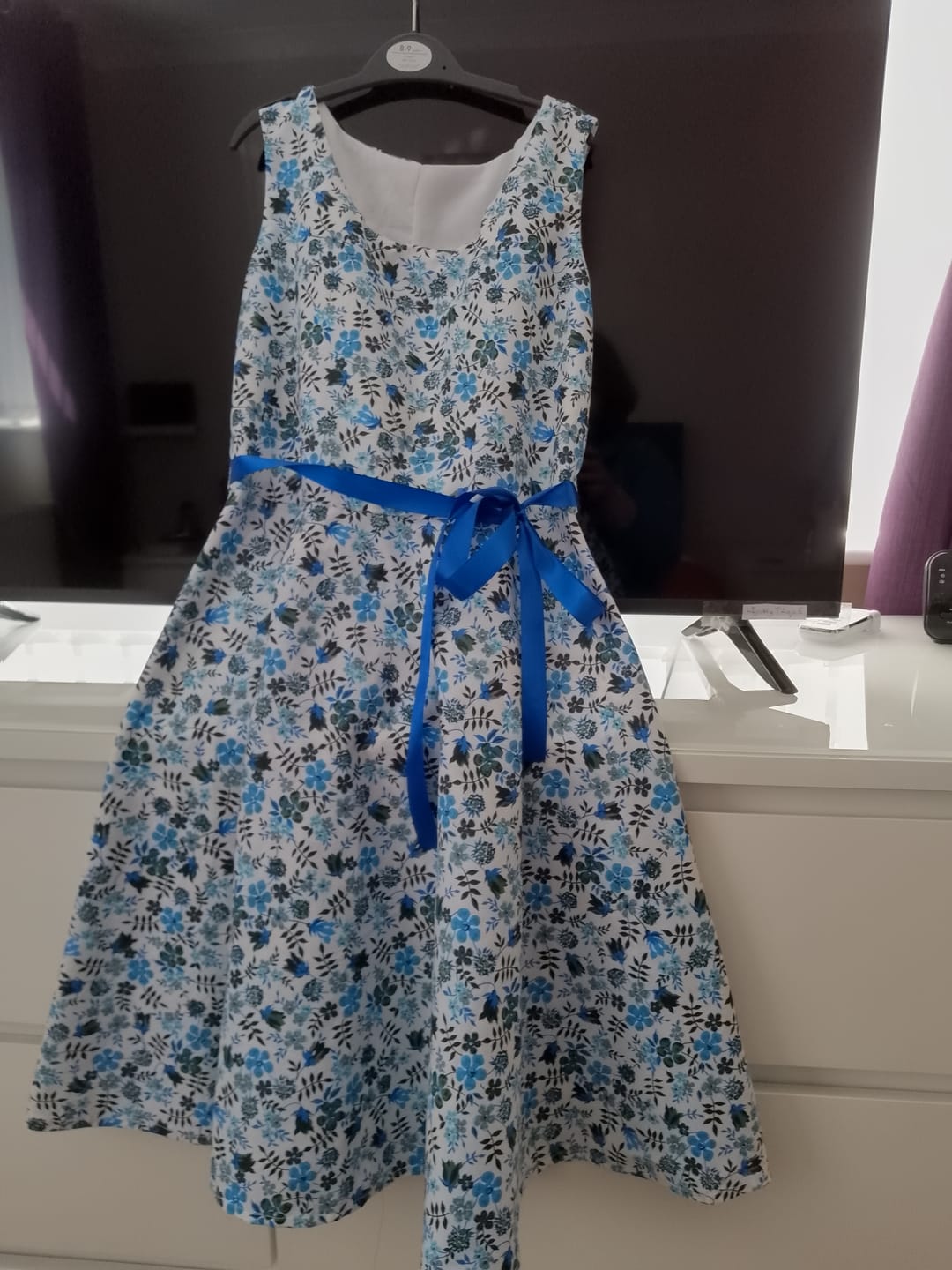 Customer photo review of Delicate Flowers and Leaves Cotton Poplin Fabric